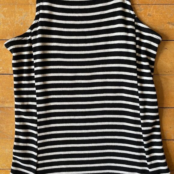 Brandy Melville Black White Spaghetti Strap Flare Mini Dress One size - Picture 4 of 8